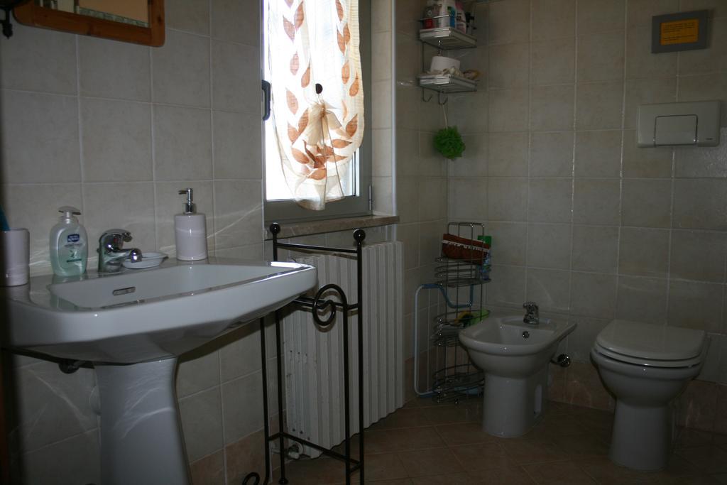 B&B Il Glicine Bedizzole Habitación foto