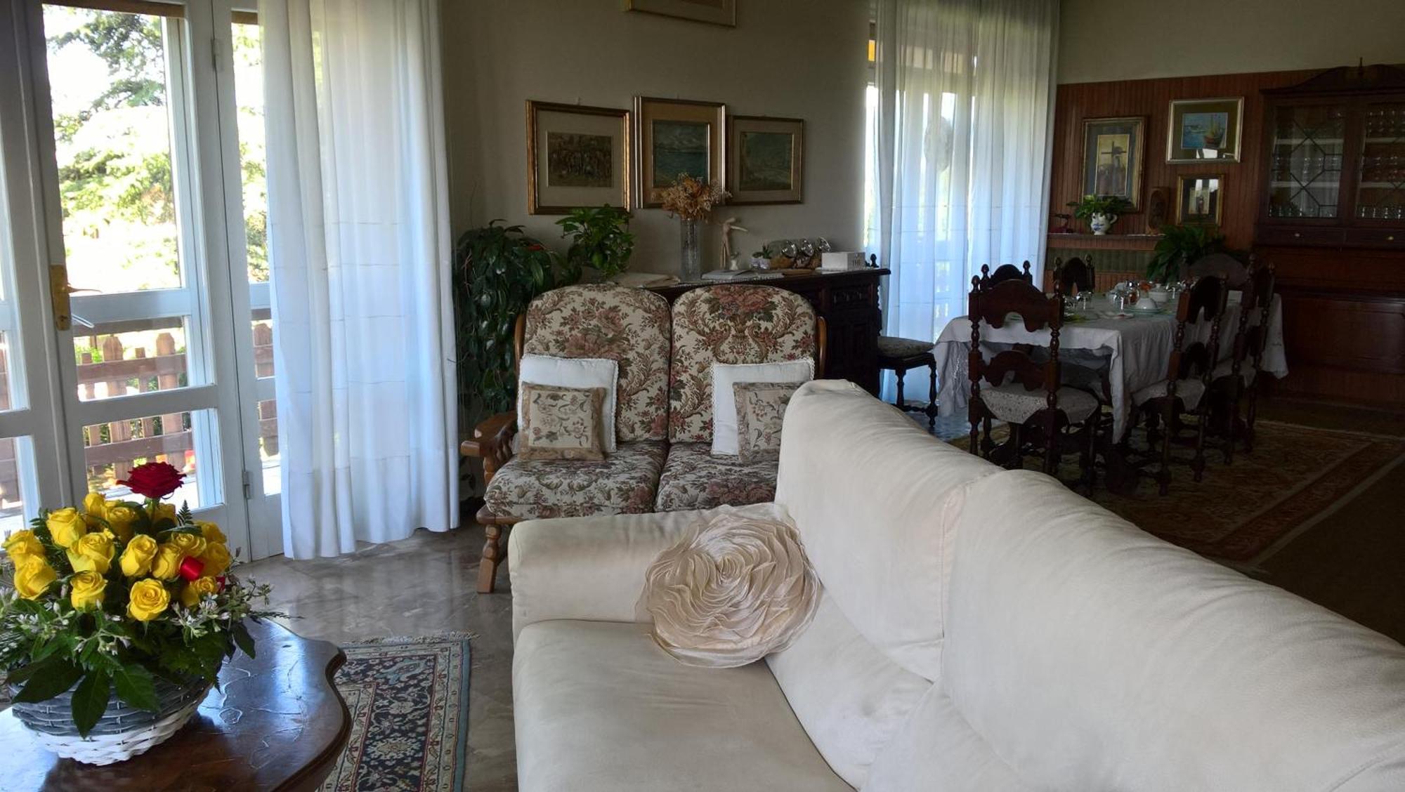 B&B Il Glicine Bedizzole Exterior foto