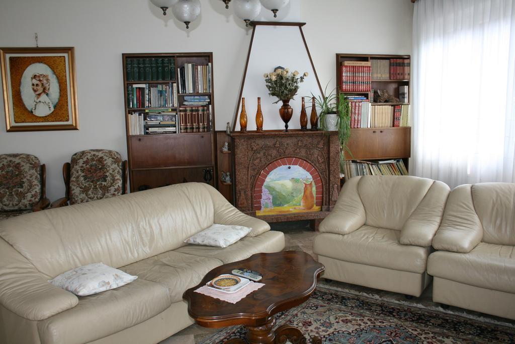 B&B Il Glicine Bedizzole Exterior foto