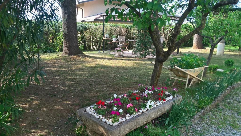 B&B Il Glicine Bedizzole Exterior foto